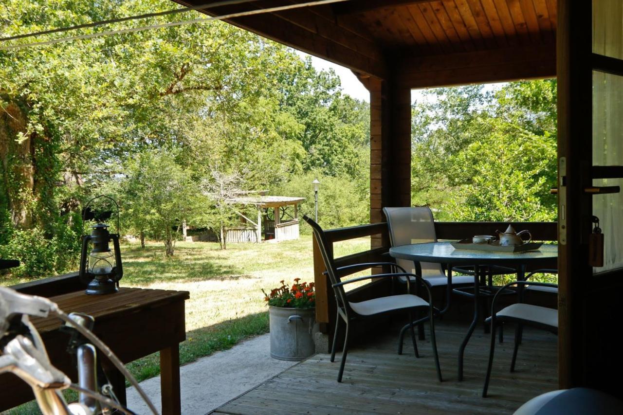 Domaine La Faix, Gite La Forestiere Saint-Plaisir エクステリア 写真